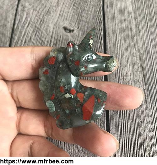 mineral_crystal_carved_unicorn_figurines