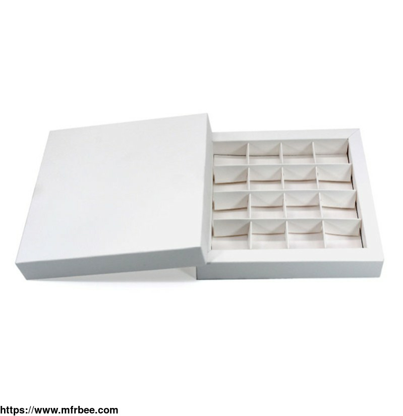 elegant_white_with_dividers_truffle_chocolate_packaging_box