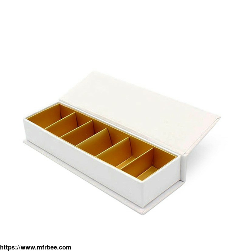 luxury_with_dividers_for_baby_chocolate_praline_boxes_packaging