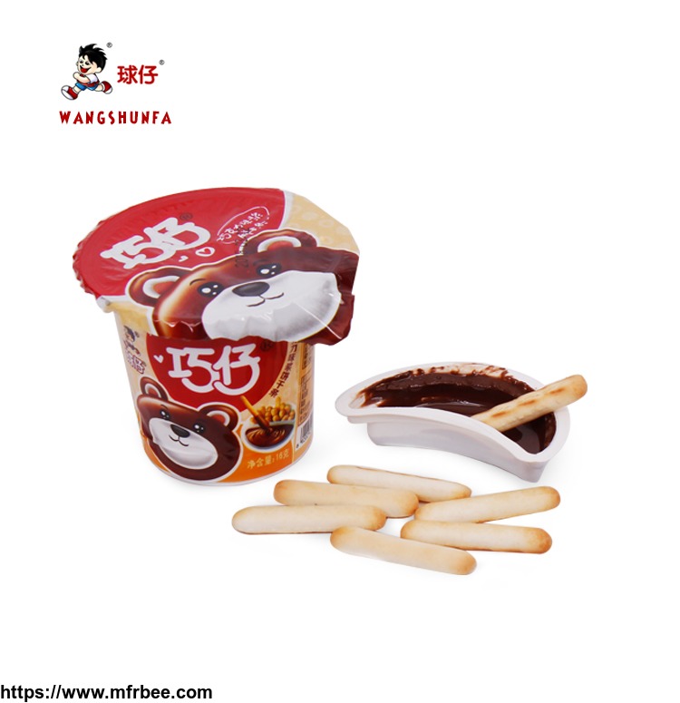 china_hot_sale_super_taste_strawberry_flavor_mini_chocolate_biscuit_cup_manufacture