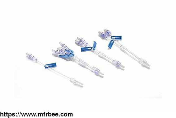 infusion_set_with_needleless_adapters