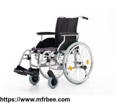self_propelled_wheelchair_yj_037