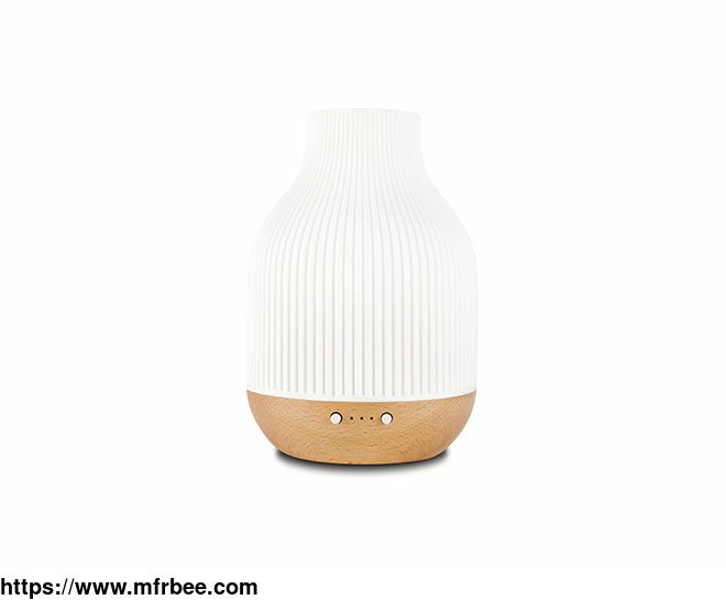malco_bamboo_base_white_ceramic_electric_ultrasonic_diffuser_with_light