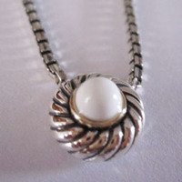 more images of David Yurman Jewelry Large White Agate Color Classics Necklace