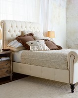 2017 New Modern Fabric Soft Bed Designs