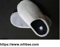luxury_customised_coral_fleece_hotel_slipper_with_label_and_dot_cloth_sole