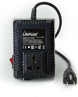 more images of LITEFUZE LC-300US 300WATT STEP UP/DOWN TRAVEL VOLTAGE CONVERTER, US CORD