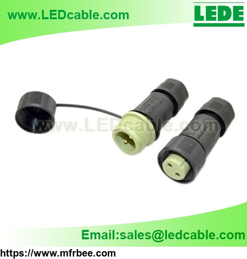 ip68_waterproof_cable_connector_with_dust_cover