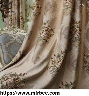 luxurious_custom_window_curtain