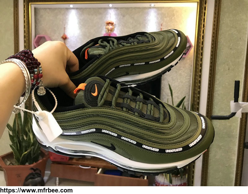 nike_air_max_97_in_green_nike_shoes_for_overpronation