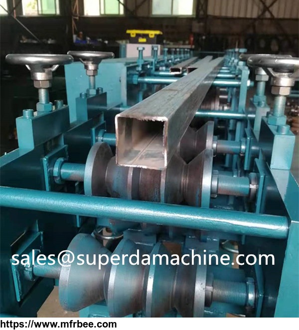 square_pipe_fabricting_machine_for_cabon_steel_and_stainless_steel