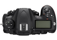 Nikon D500 with 16-80mm VR Lens Kit (IndoElectronic)
