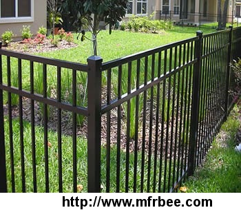 residential_aluminum_fence_panels_and_amp_posts