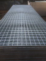 Dubai hot sale 25×3 serrated steel grating