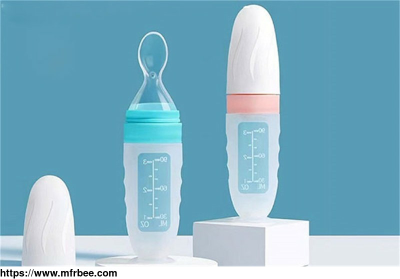 liquid_silicone_bottle_with_pp_120ml_silicone_squeeze_feeding_spoon