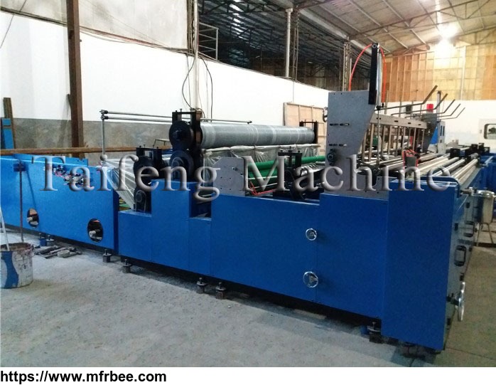 automatic_rewinding_and_perforating_paper_machine