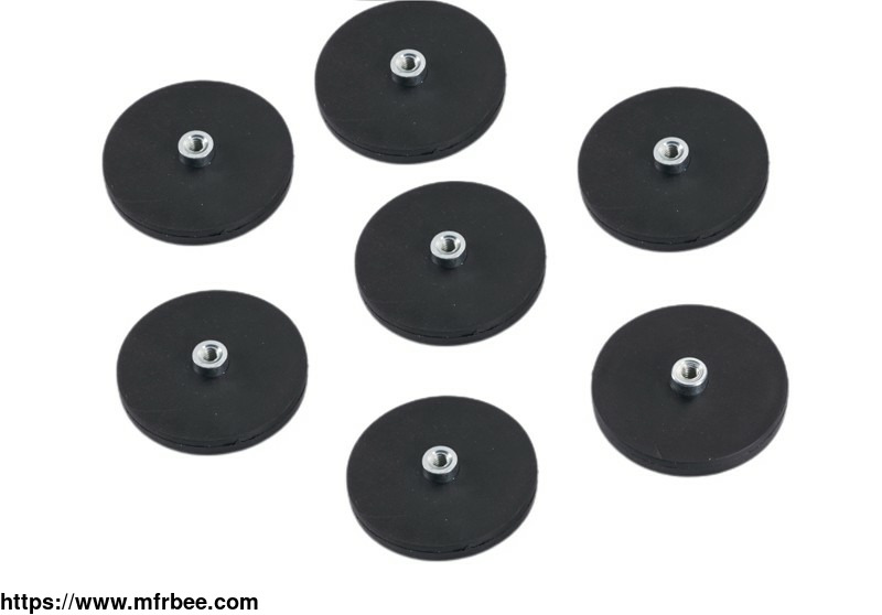 rubber_coated_mounting_magnets_with_internal_threaded_bushing