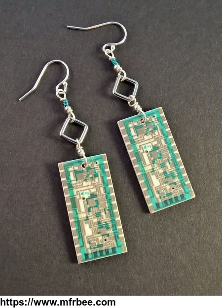 turquoise_and_silver_circuit_boards
